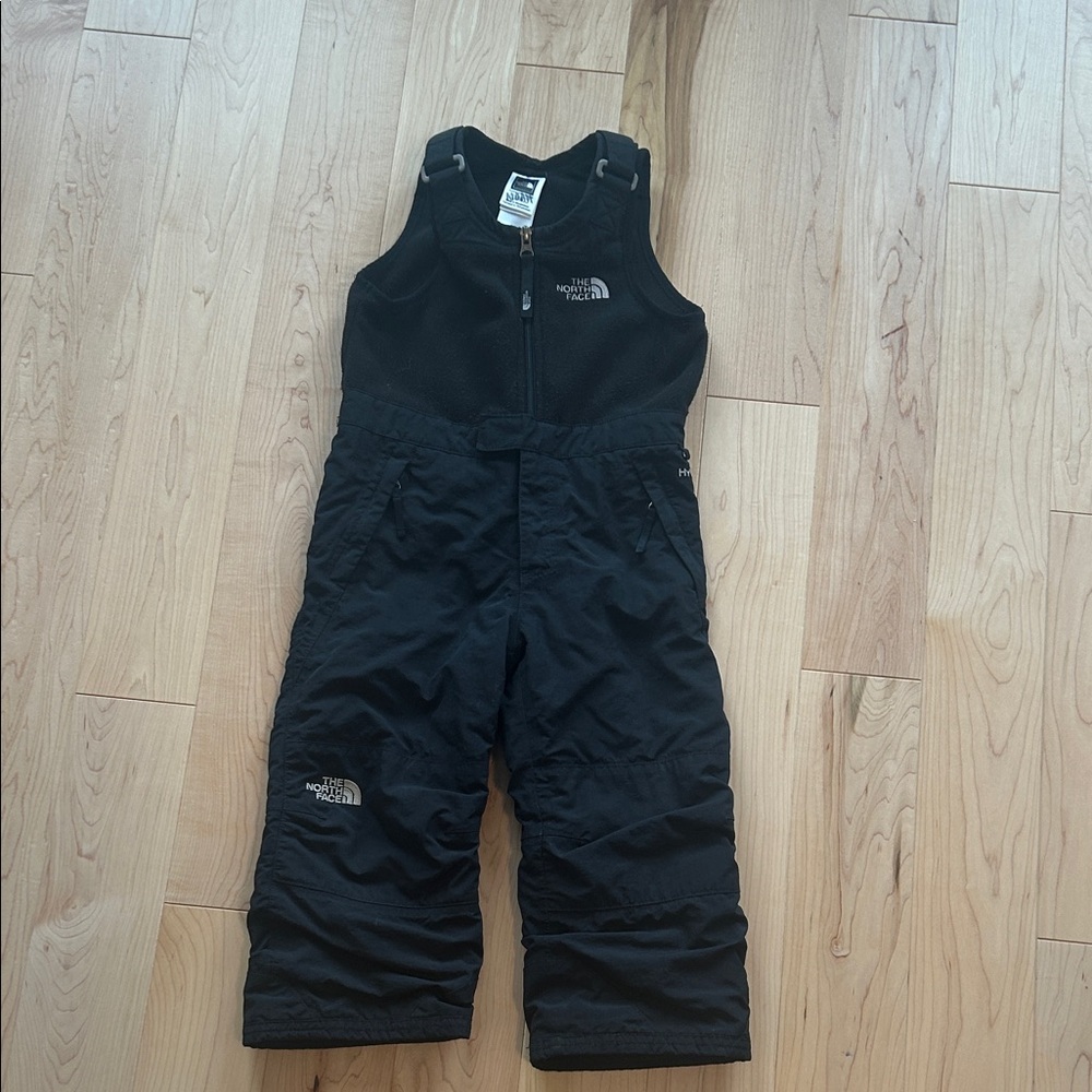 The North Face Kids Black Snowpants- excellent condition